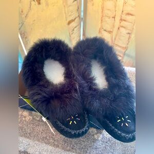 Canadian Bastien Moccasins ~ New!